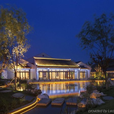 Radisson Blu Resort Wetland Park Wuxi  Exterior foto